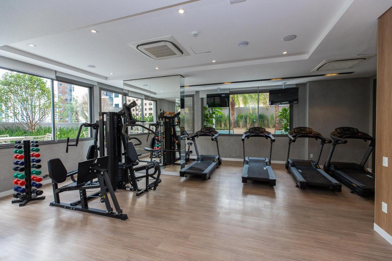 Agradavel Em Moema, 250m Do Metro Apartamento